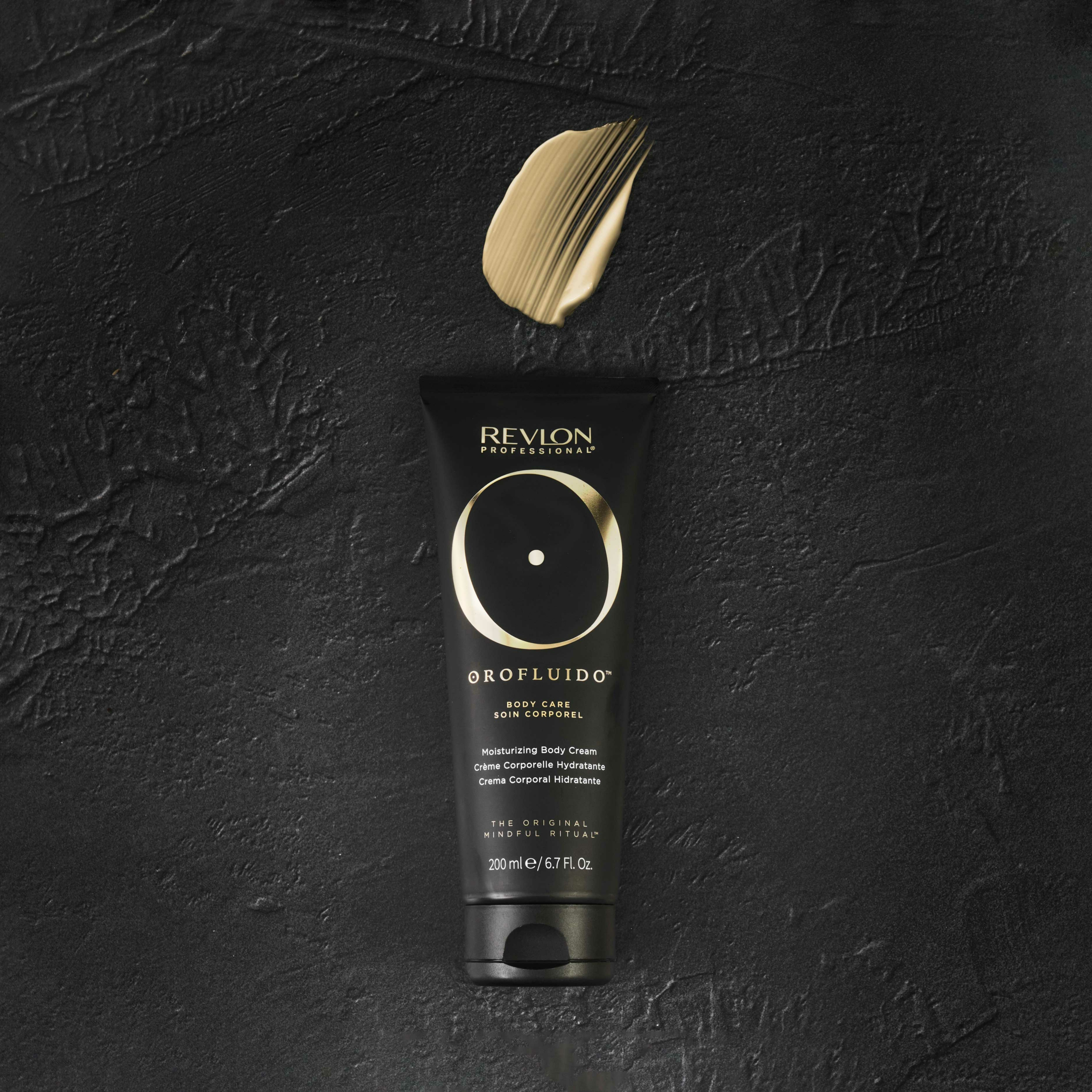 Oro Fluido Body Cream Texture Oro Fluido Body Cream Texture