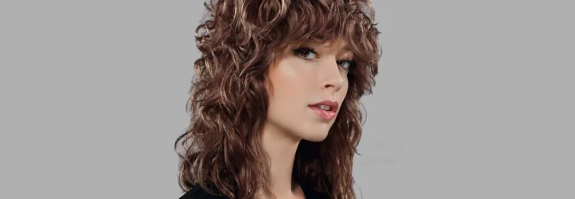 A model with mullet hair